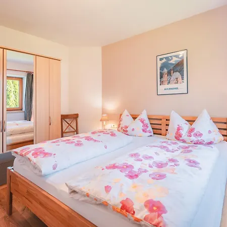 Haus Sandra Apartment Kitzbühel
